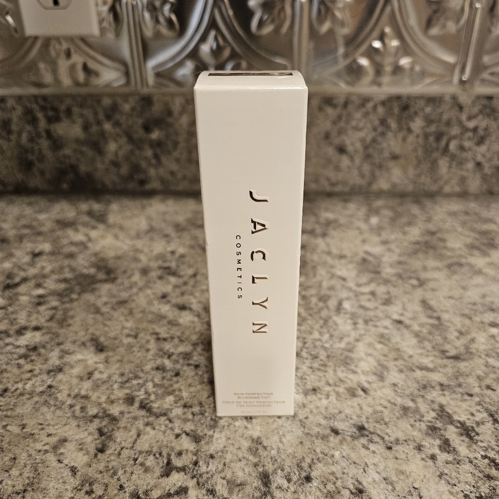 New Augustinus Bader The Scalp Treatment Unisex with TFC8 1oz (30ml) Retail $86